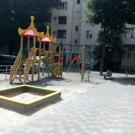 Sweet Home Ivano-Frankivsk Exterior photo